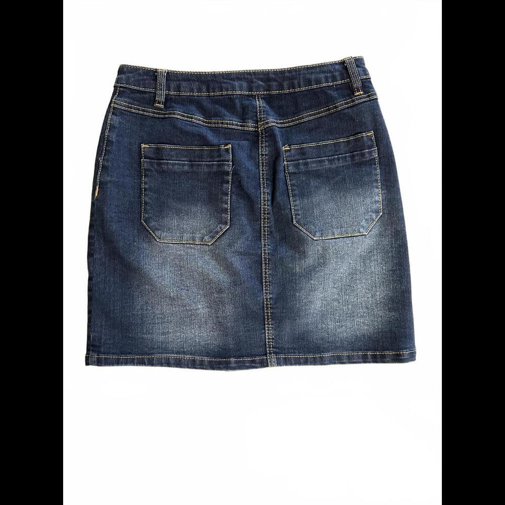 Copper Key Women's Button-Up Denim Skirt - Picture 6 of 6